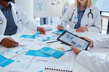 covid-information-healthcare-doctor-document-medical-research-data-paperwork